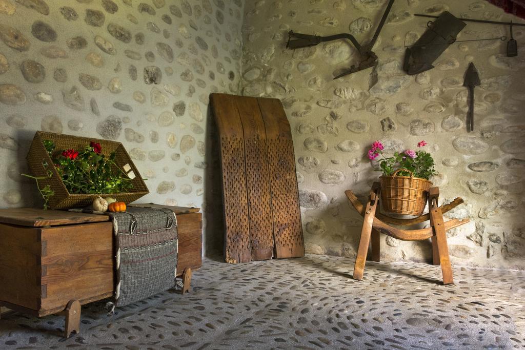 Hotel Rural Villa Liquidámbar Torrecilla en Cameros Habitación foto